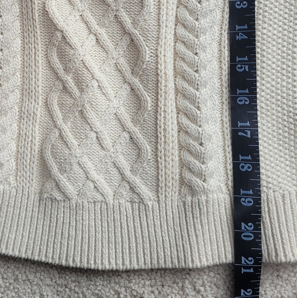 J.Crew Cream Cable Knit Sweater 100% Cotton Classic Crewneck Preppy Cozy Sz M - Picture 7 of 8
